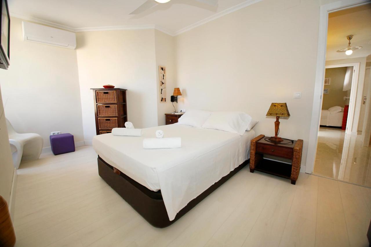 In Front Of The Sea With Ac And Pool Apartment Alicante Exterior photo